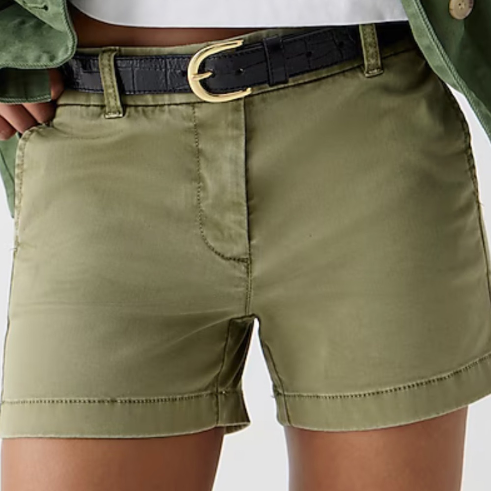 4" stretch chino short
